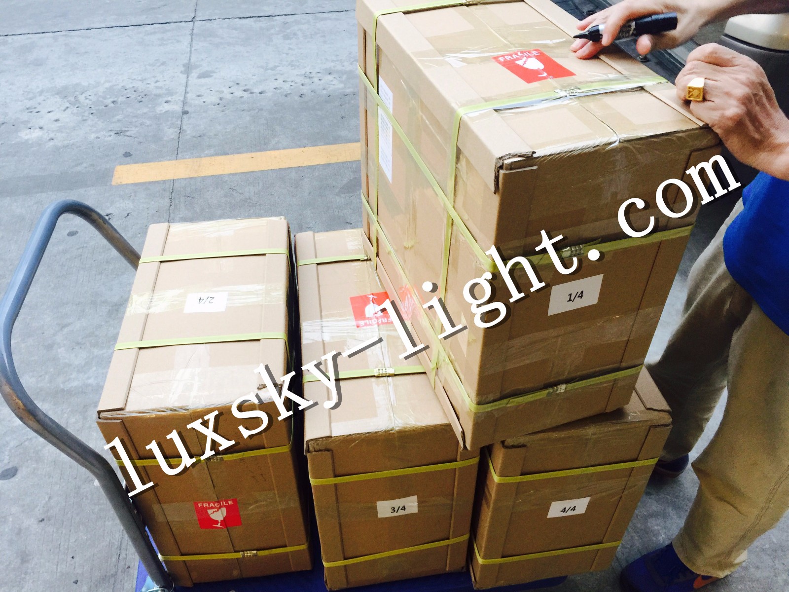 Led strips.jpg led strips.jpg