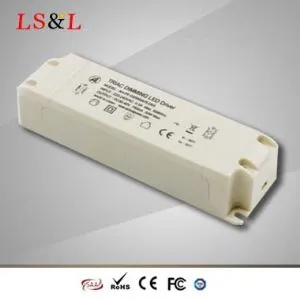 LED TRIAC dimmer controlador 220V 6-40W con certificados de CE, RoHs, SAA